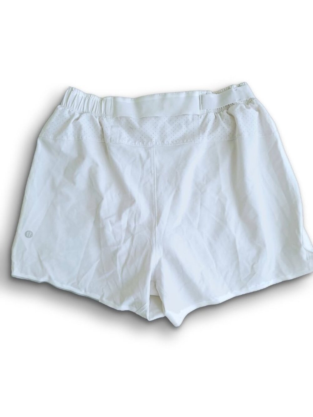 Lululemon White Athletic Shorts Workout Athletic Bottoms (S)